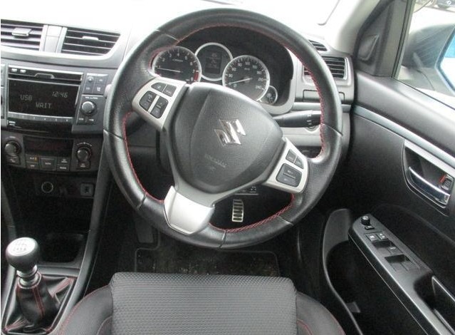 2013 SUZUKI SWIFT